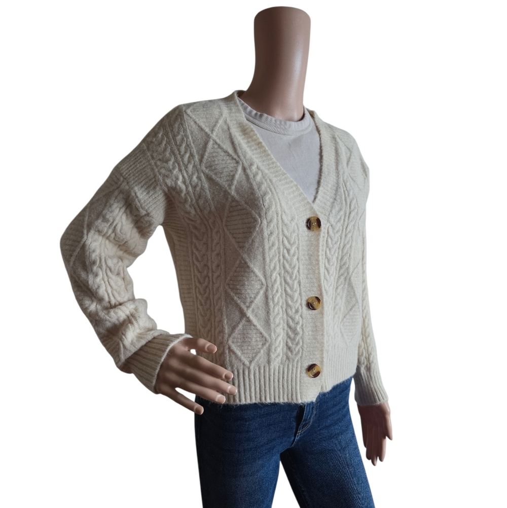 Women's Cream Oversized V-Neck Cable Knit Cropped Cardigan Sweater - Picture 10 of 16